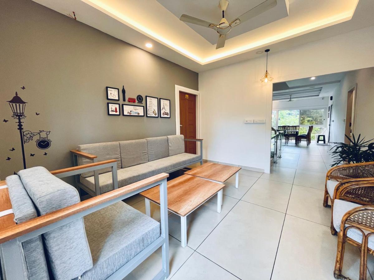 ホテル Oceana Hills Residency アーラップーザ県 エクステリア 写真